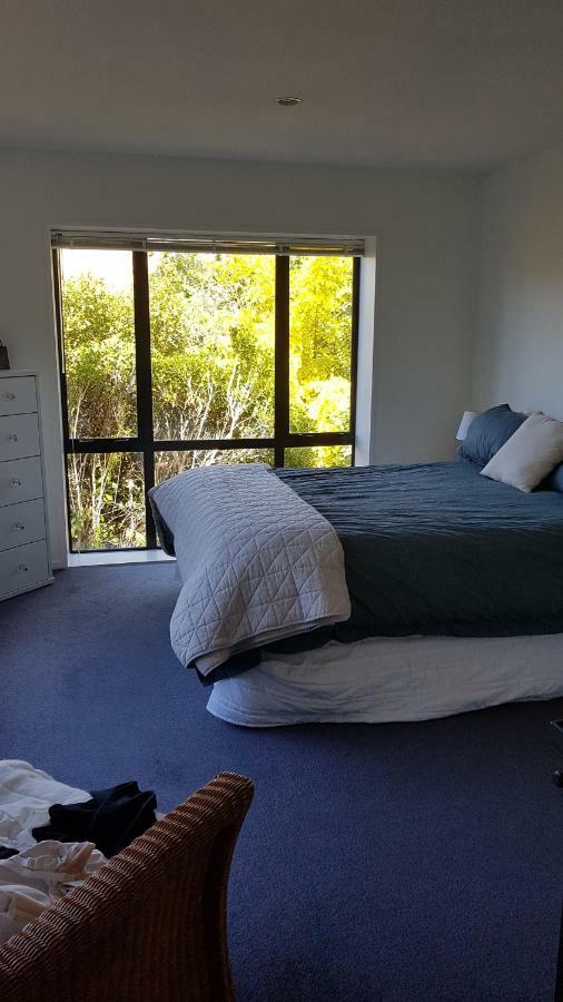 Vila Tranquil Treehouse Christchurch Exteriér fotografie