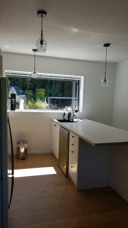 Vila Tranquil Treehouse Christchurch Exteriér fotografie